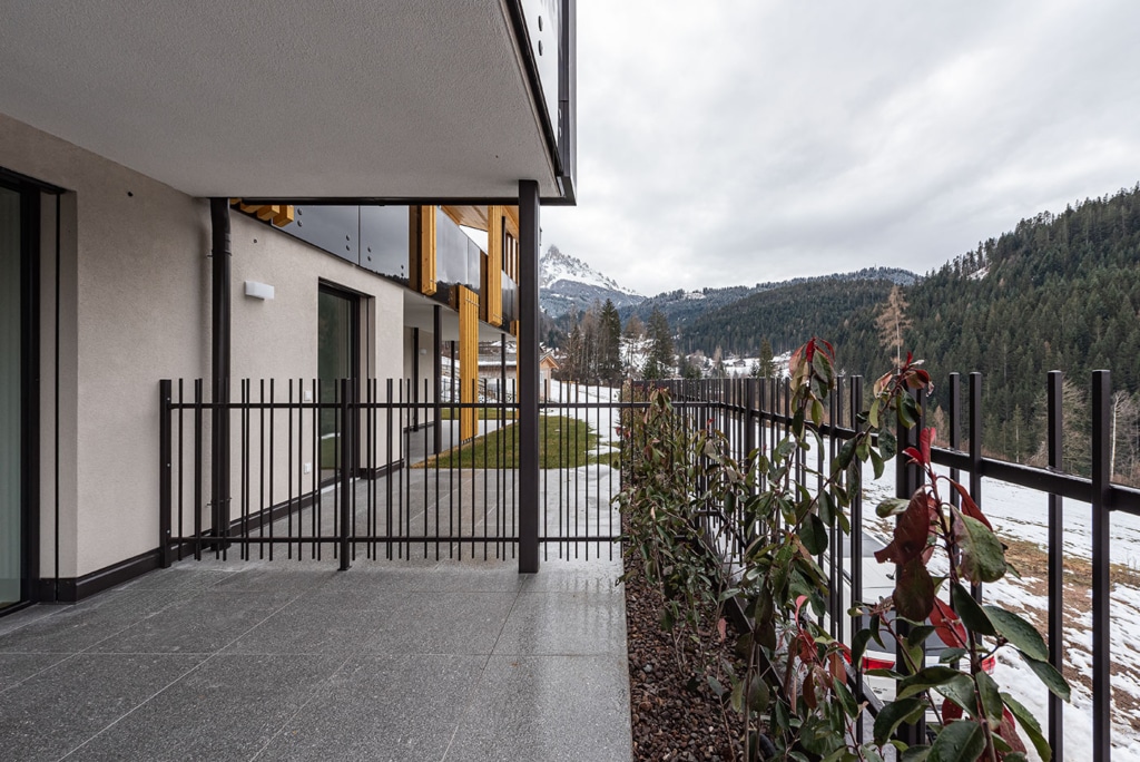 residence-horn-W3-06